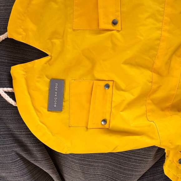 Maxbone Talon Raincoat | Medium - Picture 7 of 9